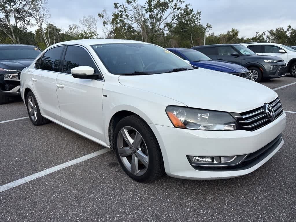 Used 2015 Volkswagen Passat 1.8T Limited Edition w/PZEV Sedan