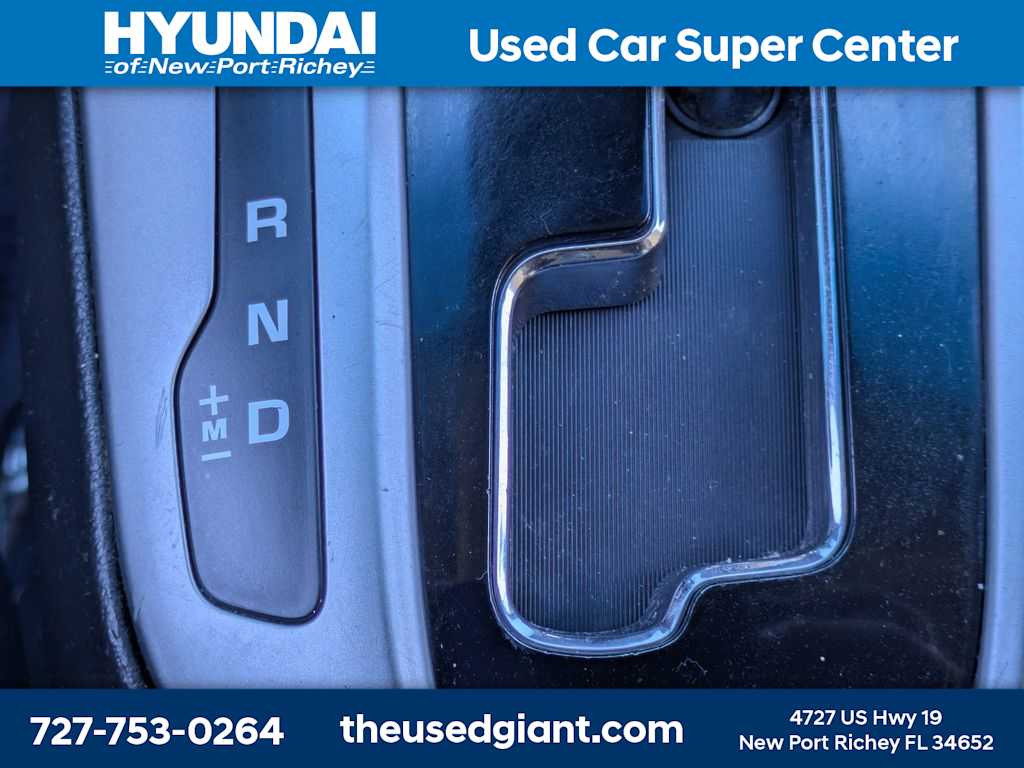 Thumbnail: 2011 Chevrolet Cruze - 21