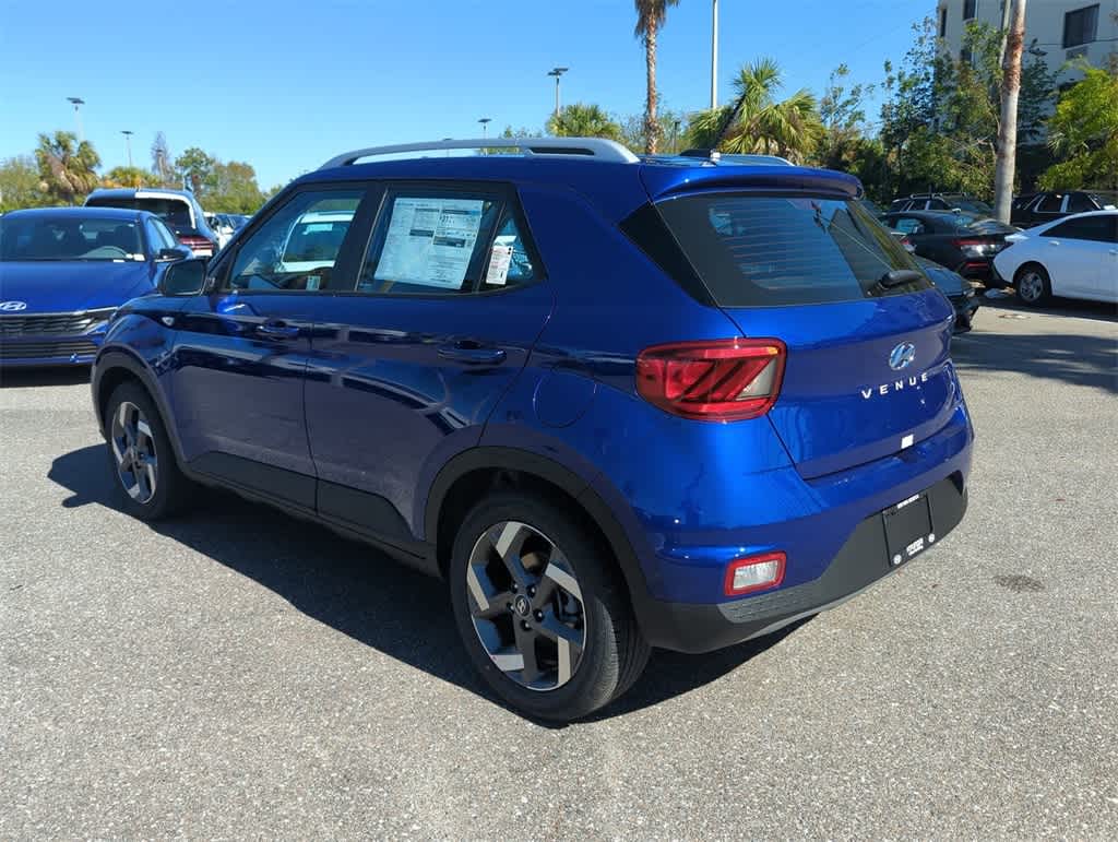 Thumbnail: 2025 Hyundai Venue - 4