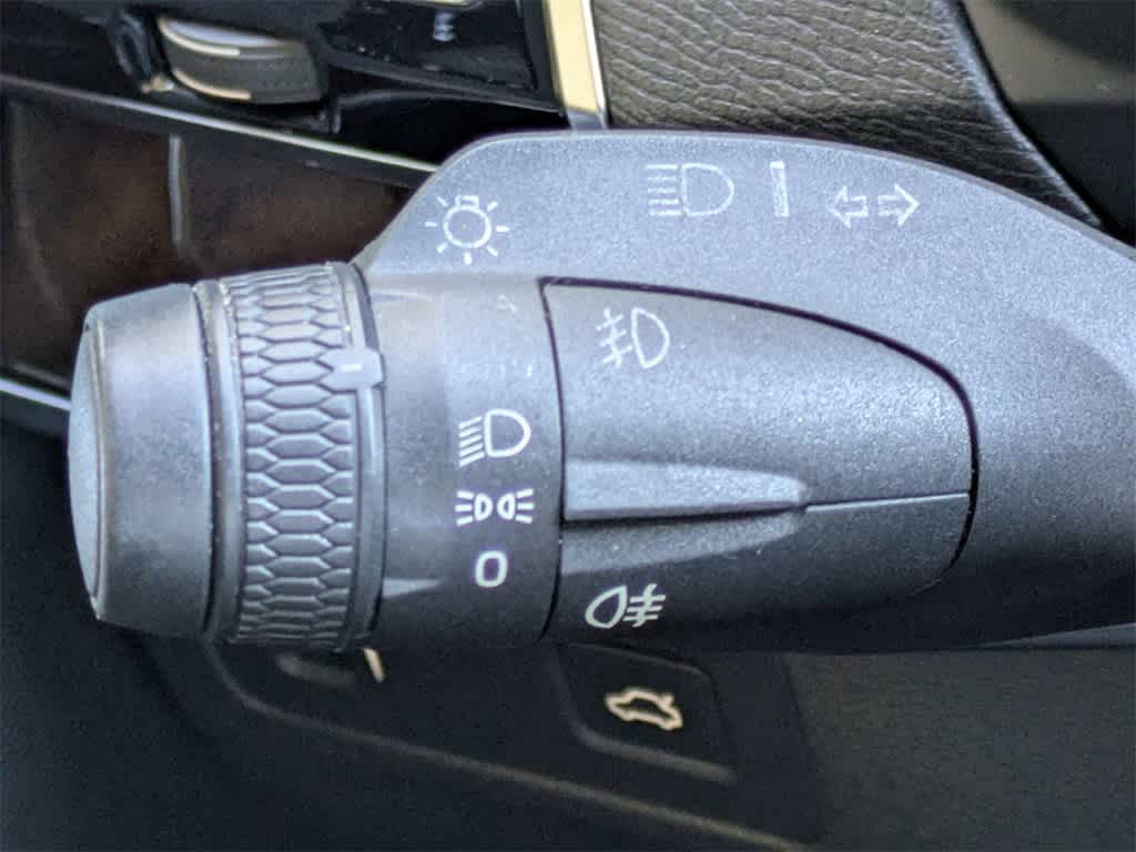 Thumbnail: 2016 Volvo XC90 - 37