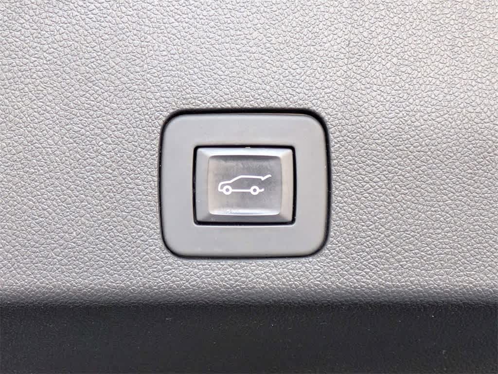 Thumbnail: 2022 Buick Encore GX - 13