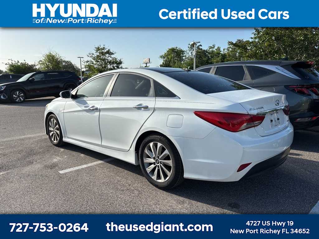Thumbnail: 2014 Hyundai Sonata - 2