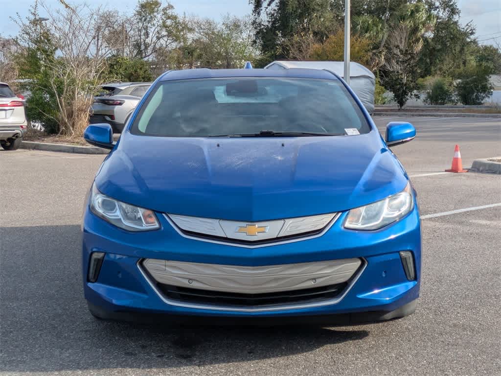 Thumbnail: 2017 Chevrolet Volt - 8