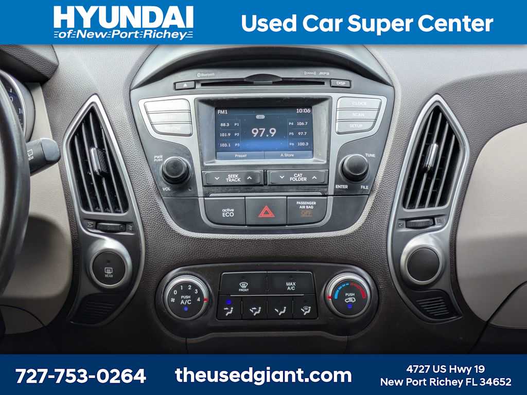Thumbnail: 2015 Hyundai Tucson - 20