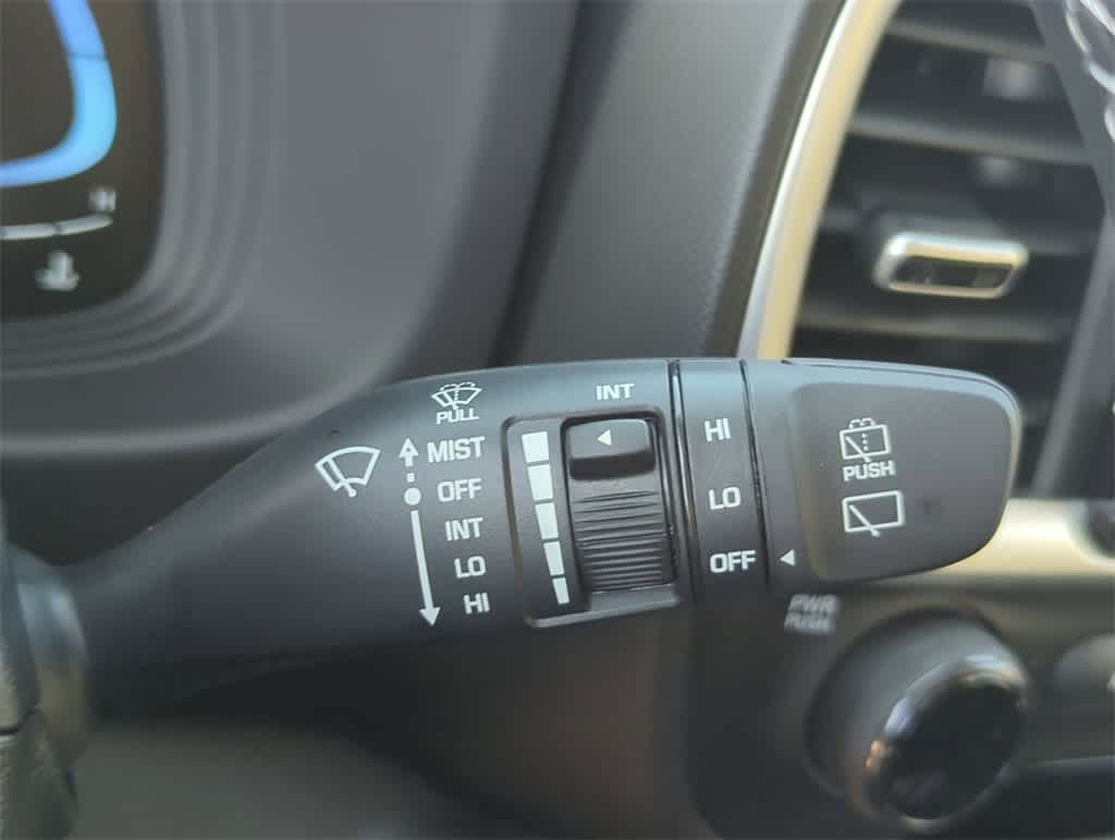 Thumbnail: 2025 Hyundai Venue - 26