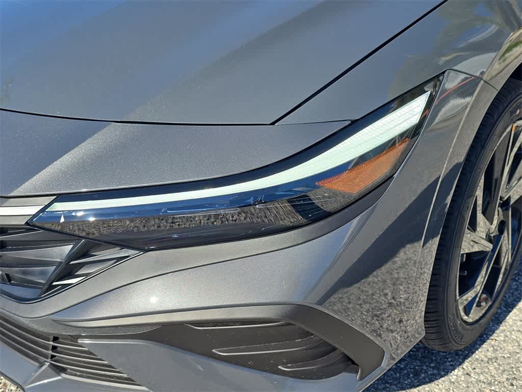 Thumbnail: 2026 Hyundai Elantra - 10