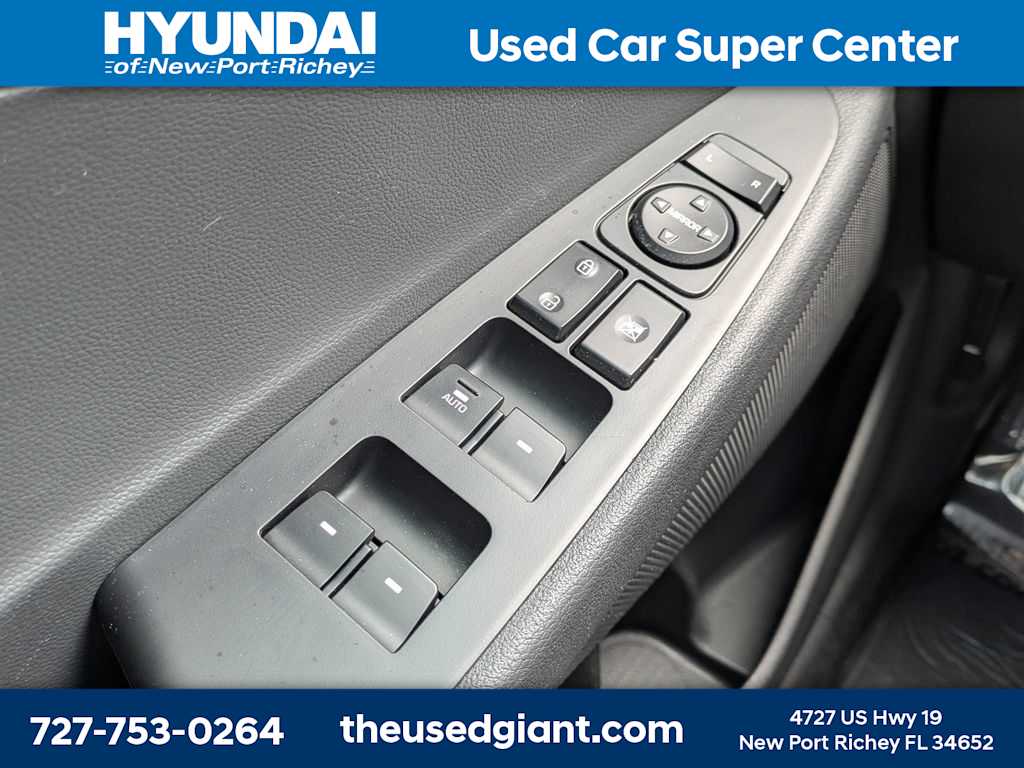 Thumbnail: 2021 Hyundai Tucson - 28
