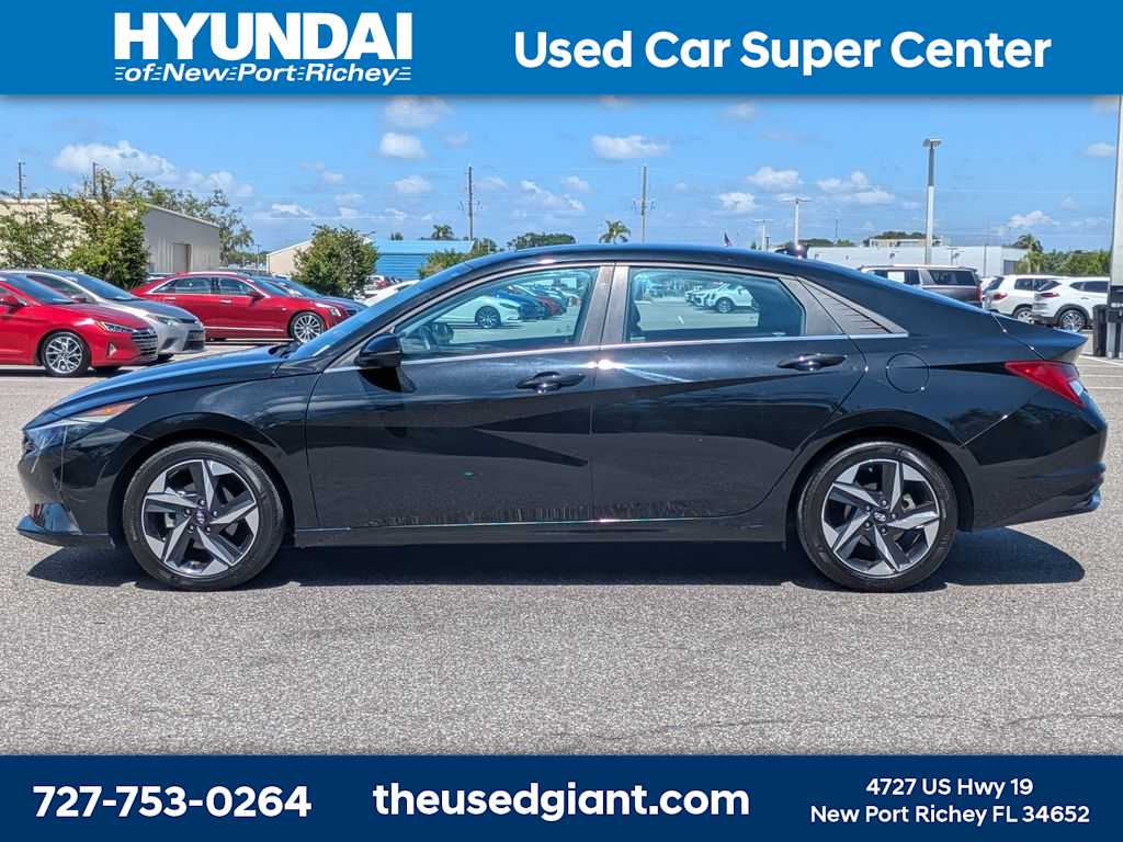 Thumbnail: 2023 Hyundai Elantra - 2