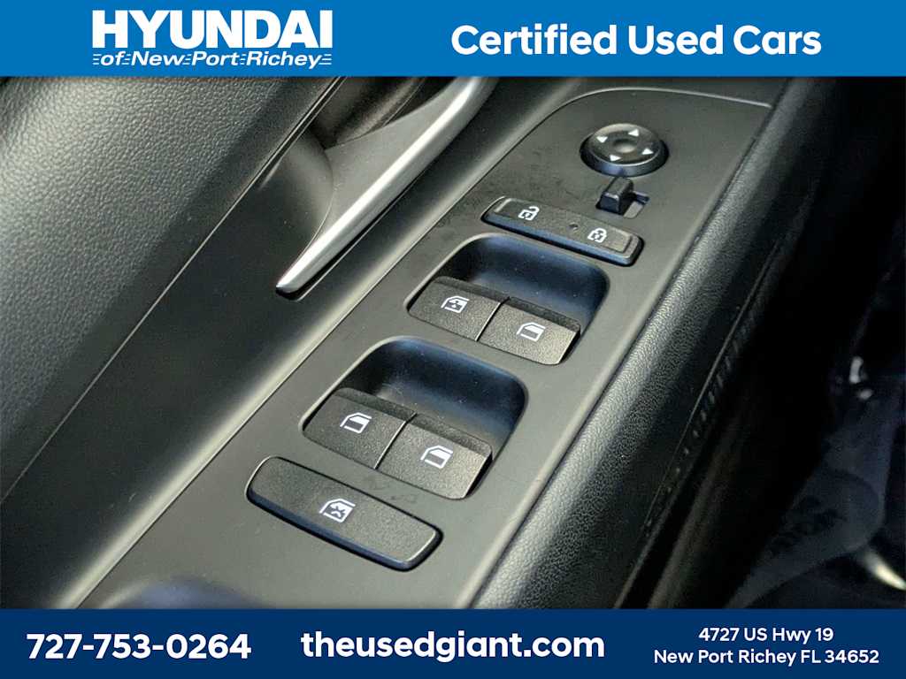 Thumbnail: 2023 Hyundai Elantra - 23