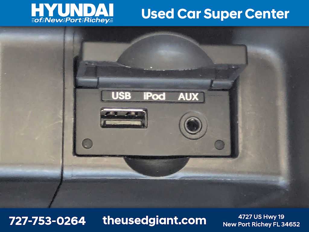 Thumbnail: 2009 Hyundai Elantra - 27