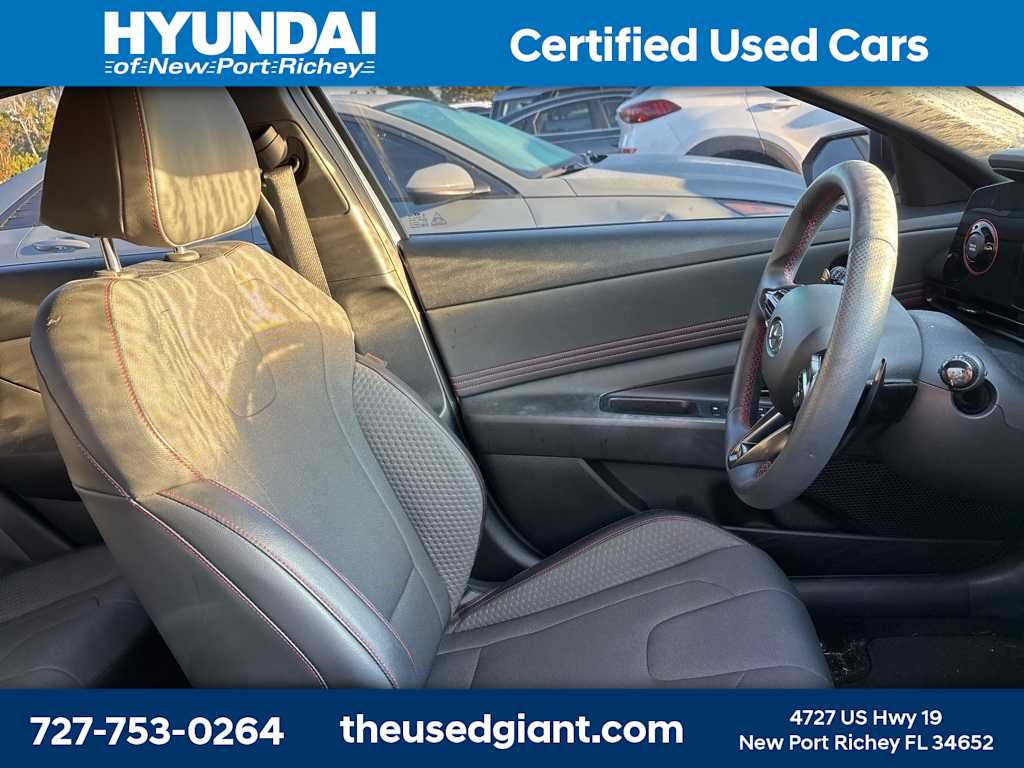 Thumbnail: 2023 Hyundai Elantra - 8