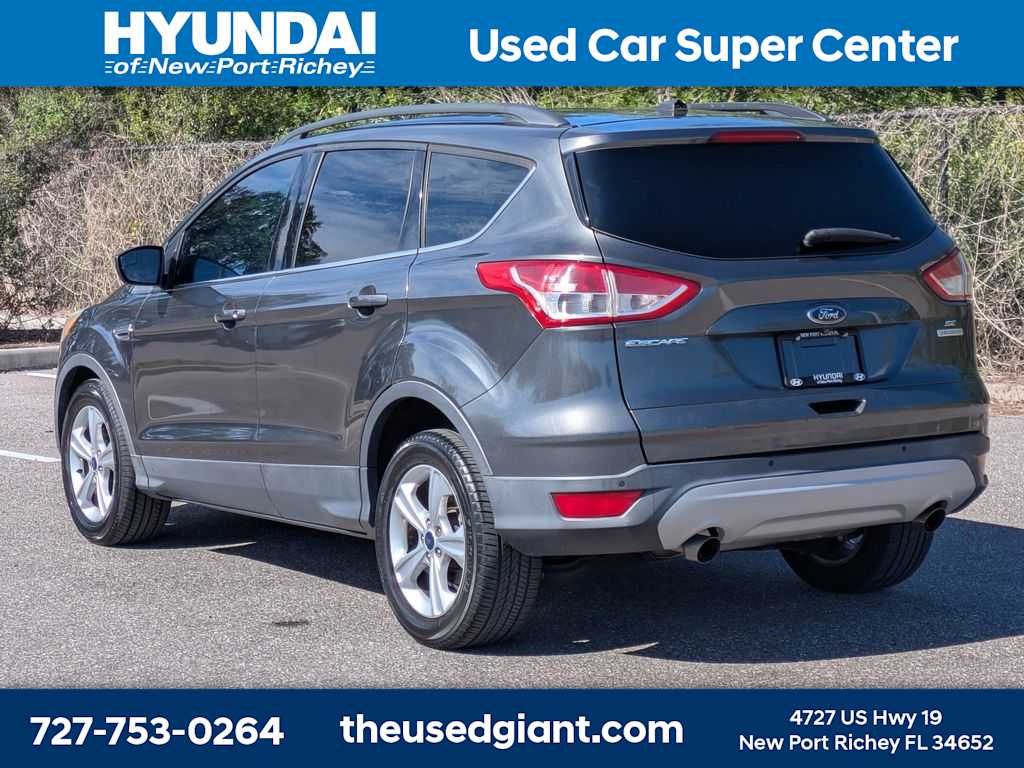 Thumbnail: 2015 Ford Escape - 3