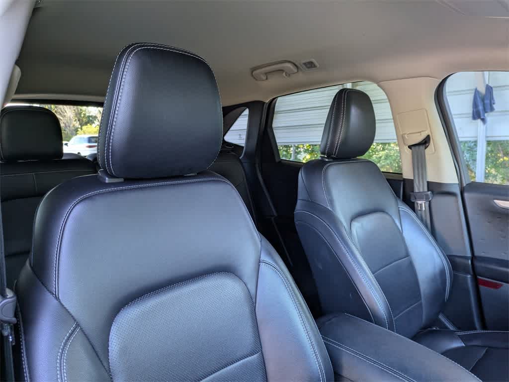 Thumbnail: 2020 Ford Escape - 6