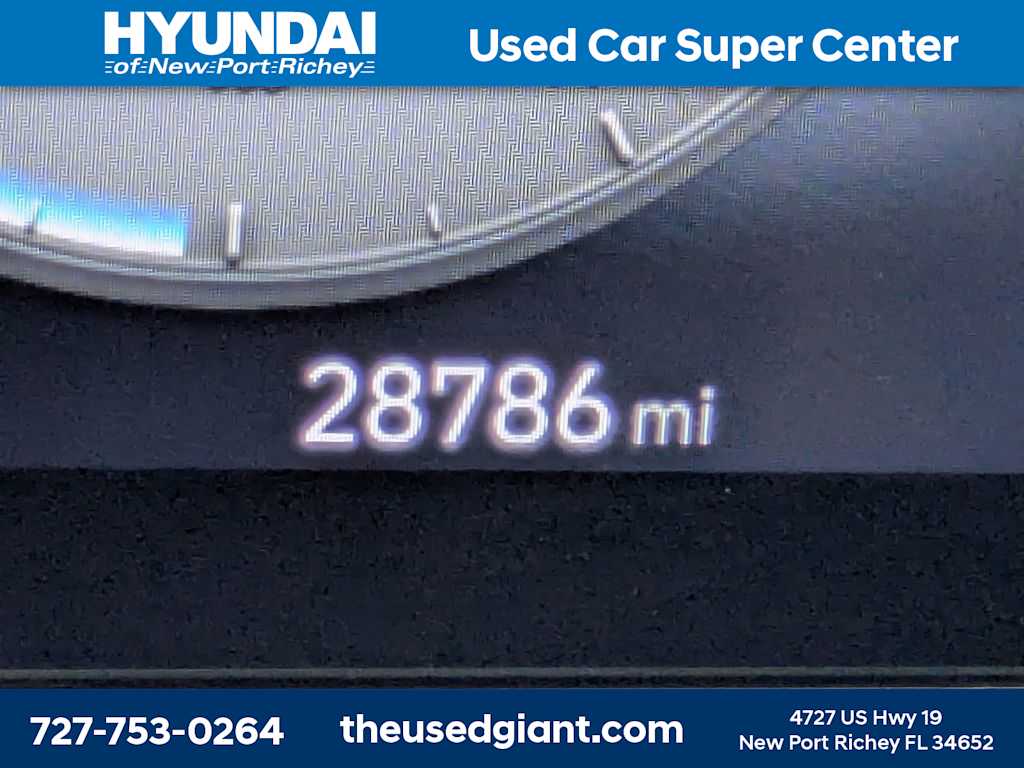 Thumbnail: 2023 Hyundai Santa Cruz - 32