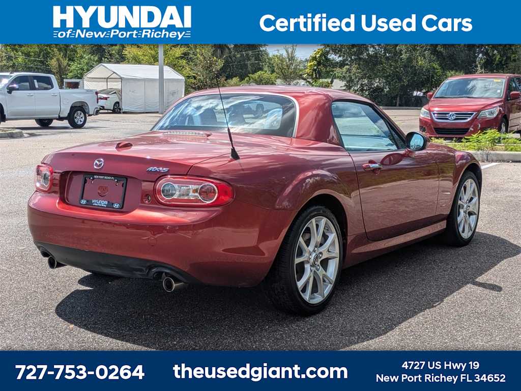 Thumbnail: 2014 Mazda MX-5 Miata - 5