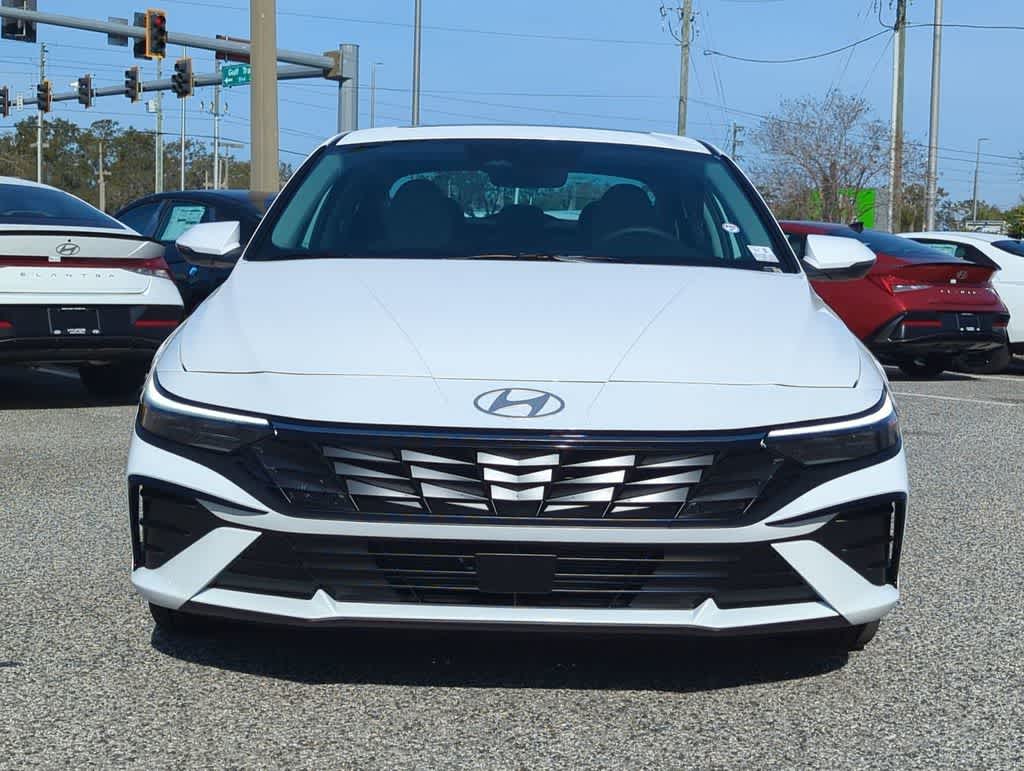 Thumbnail: 2026 Hyundai Elantra - 10