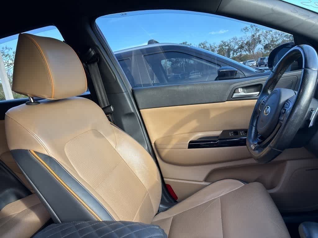 Thumbnail: 2017 Kia Sportage - 8