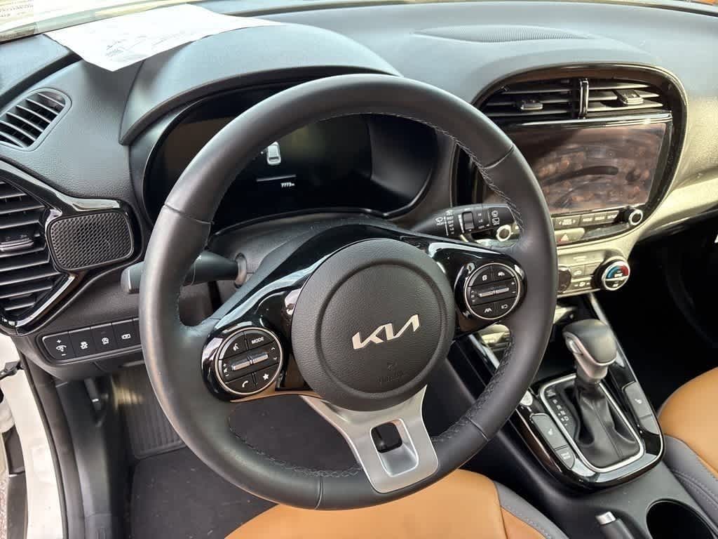 Thumbnail: 2024 Kia Soul - 12