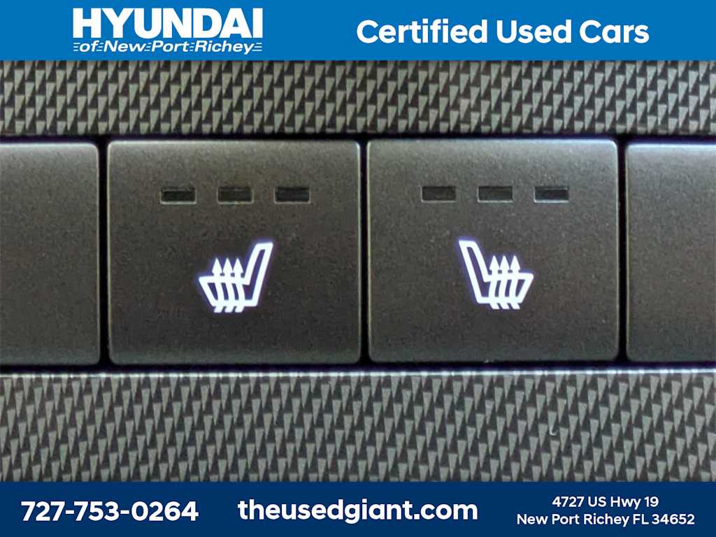 Thumbnail: 2022 Hyundai Santa Fe - 27