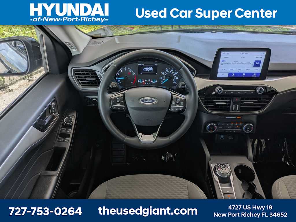 Thumbnail: 2022 Ford Escape - 20