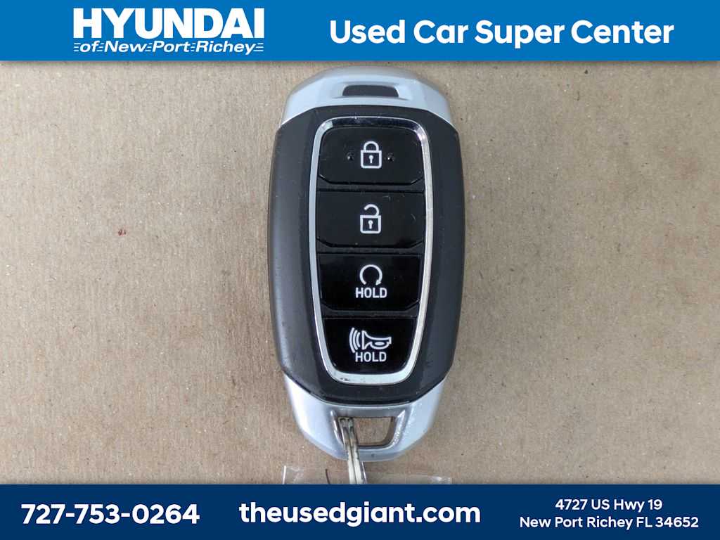 Thumbnail: 2024 Hyundai Venue - 32