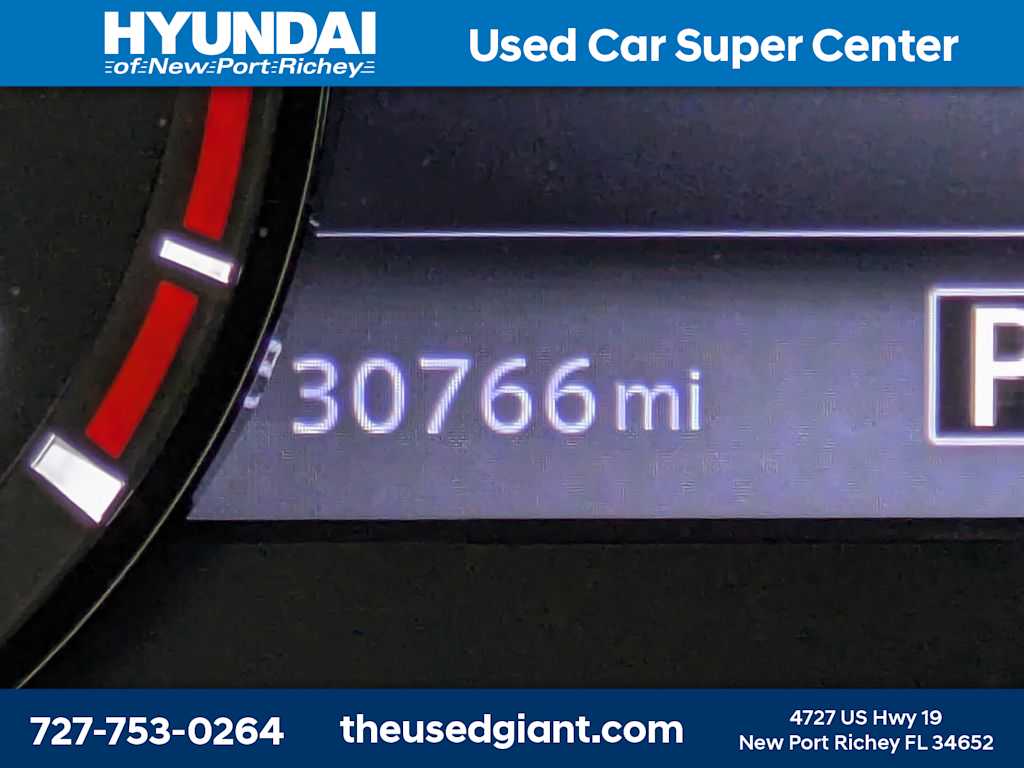 Thumbnail: 2022 Nissan Frontier - 33