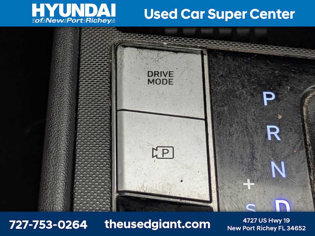 Thumbnail: 2023 Hyundai Elantra - 23