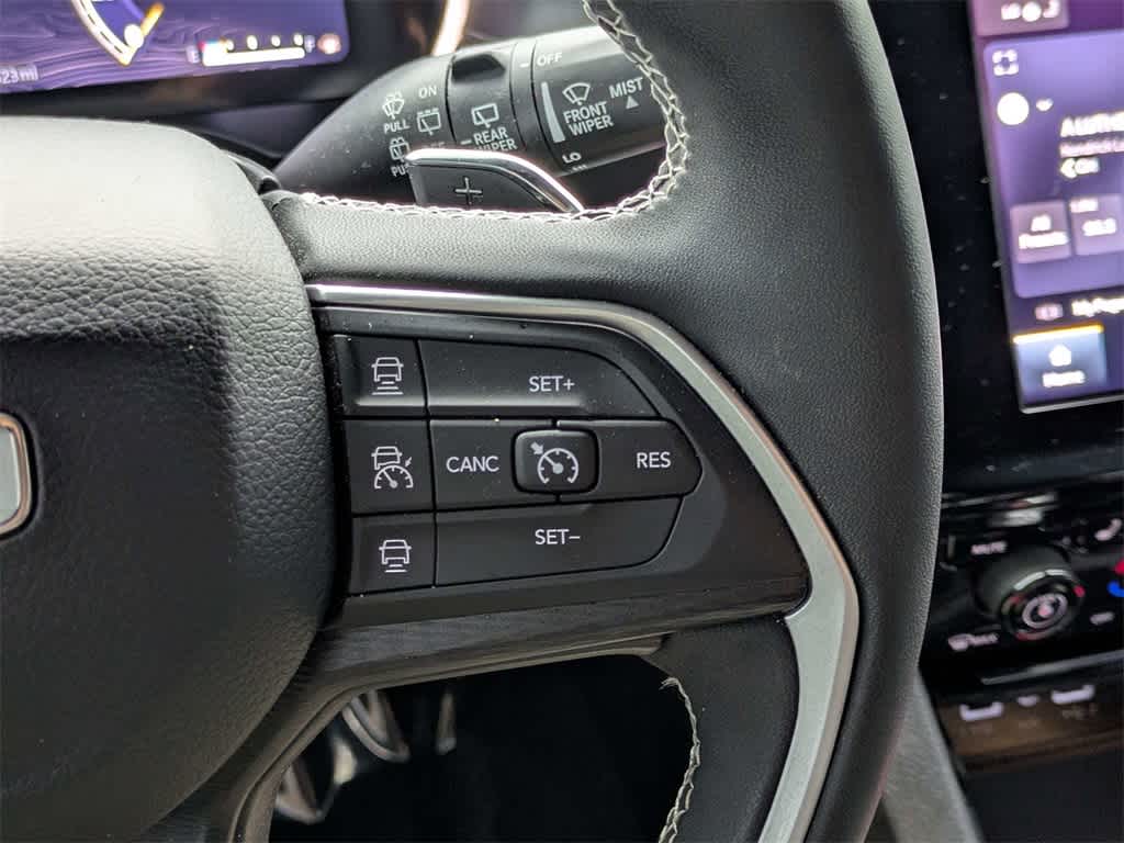 Thumbnail: 2023 Jeep Grand Cherokee L - 37