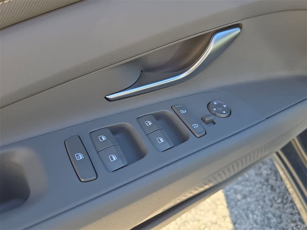 Thumbnail: 2026 Hyundai Elantra - 16