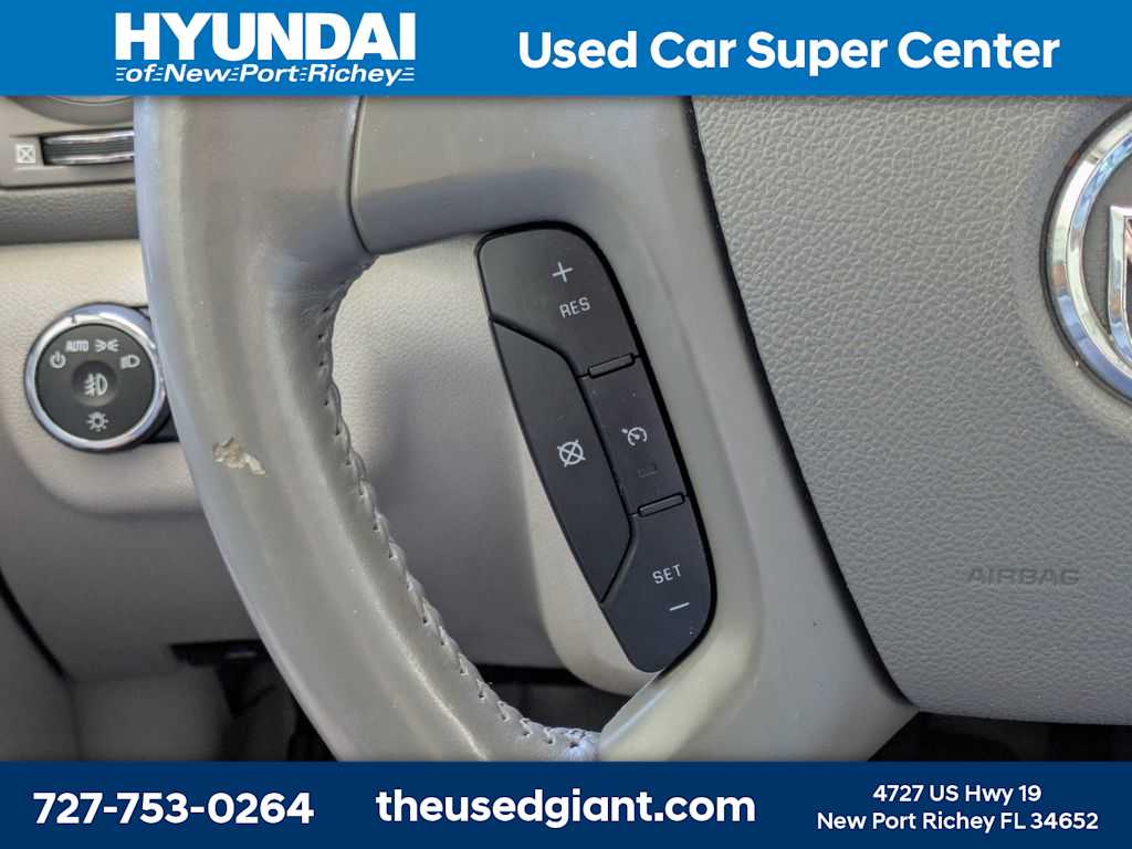 Thumbnail: 2011 Buick Enclave - 36