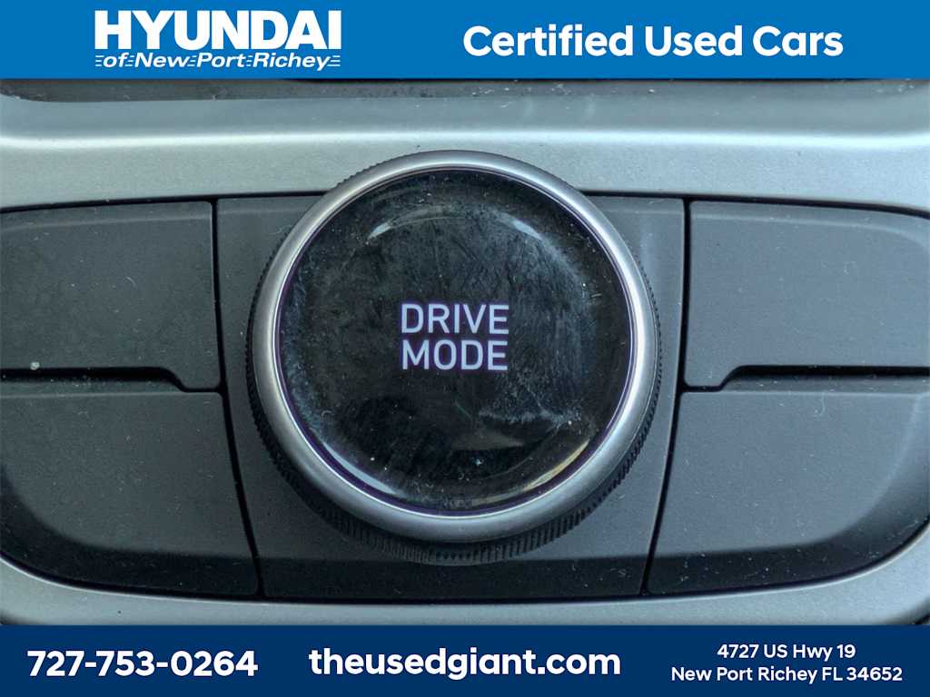 Thumbnail: 2024 Hyundai Venue - 24