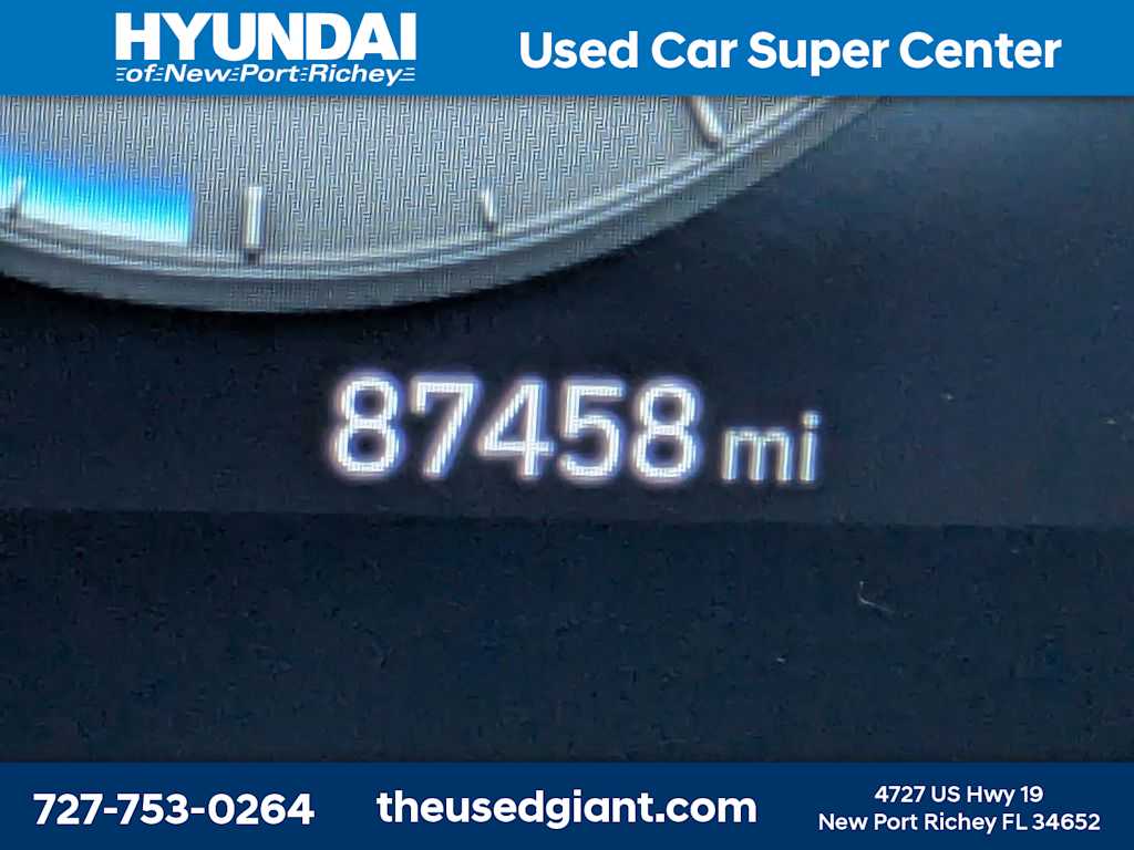 Thumbnail: 2023 Hyundai Elantra - 31