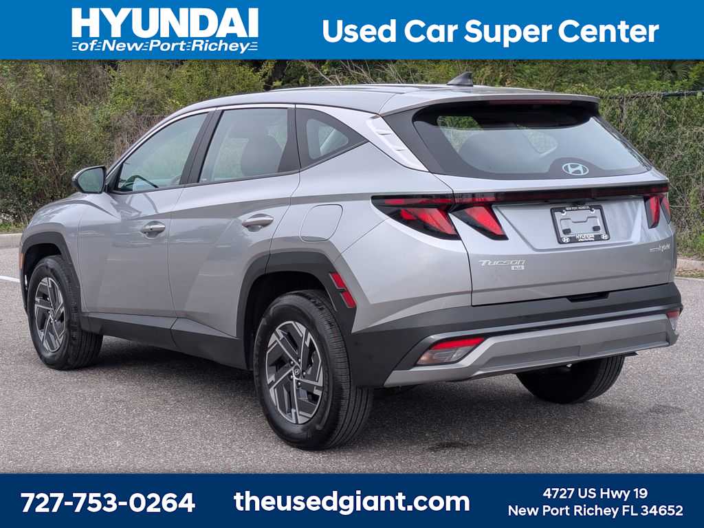 Thumbnail: 2026 Hyundai Tucson - 3
