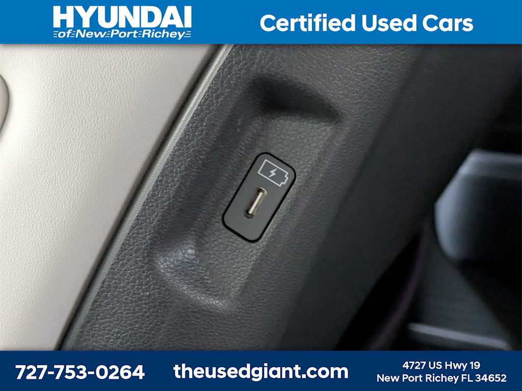 Thumbnail: 2024 Hyundai Santa Fe - 25