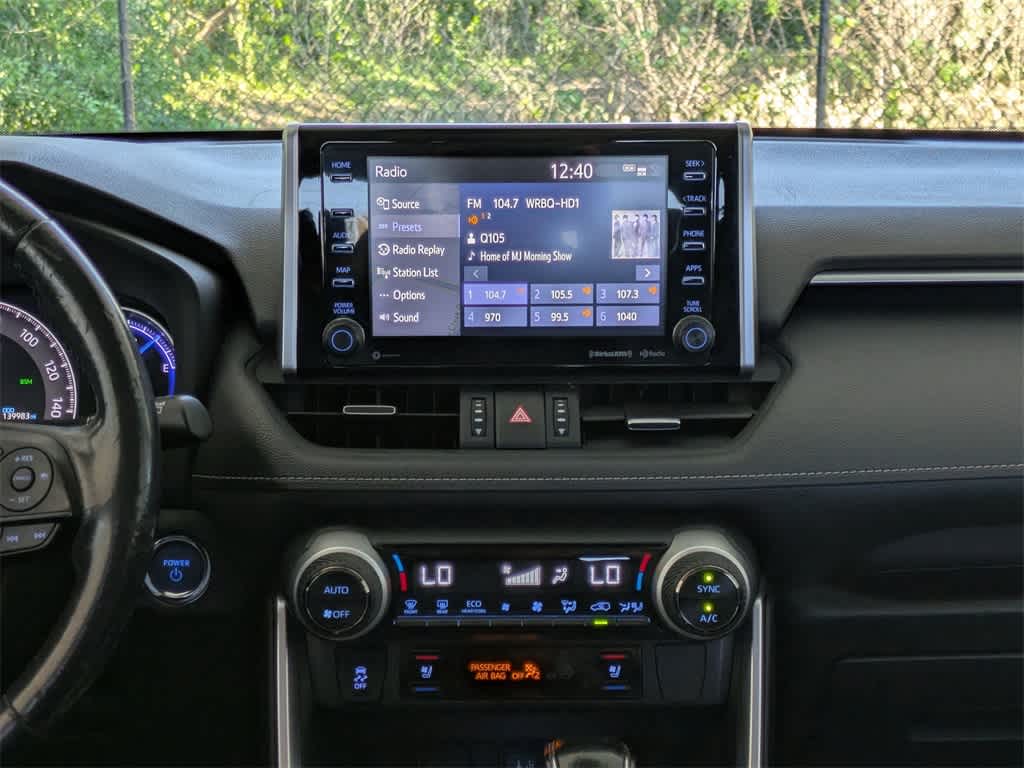 Thumbnail: 2019 Toyota RAV4 - 24