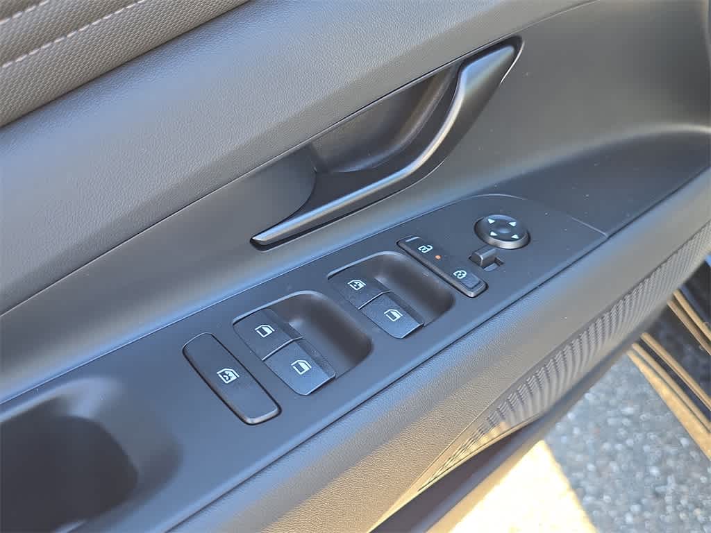 Thumbnail: 2026 Hyundai Elantra - 17