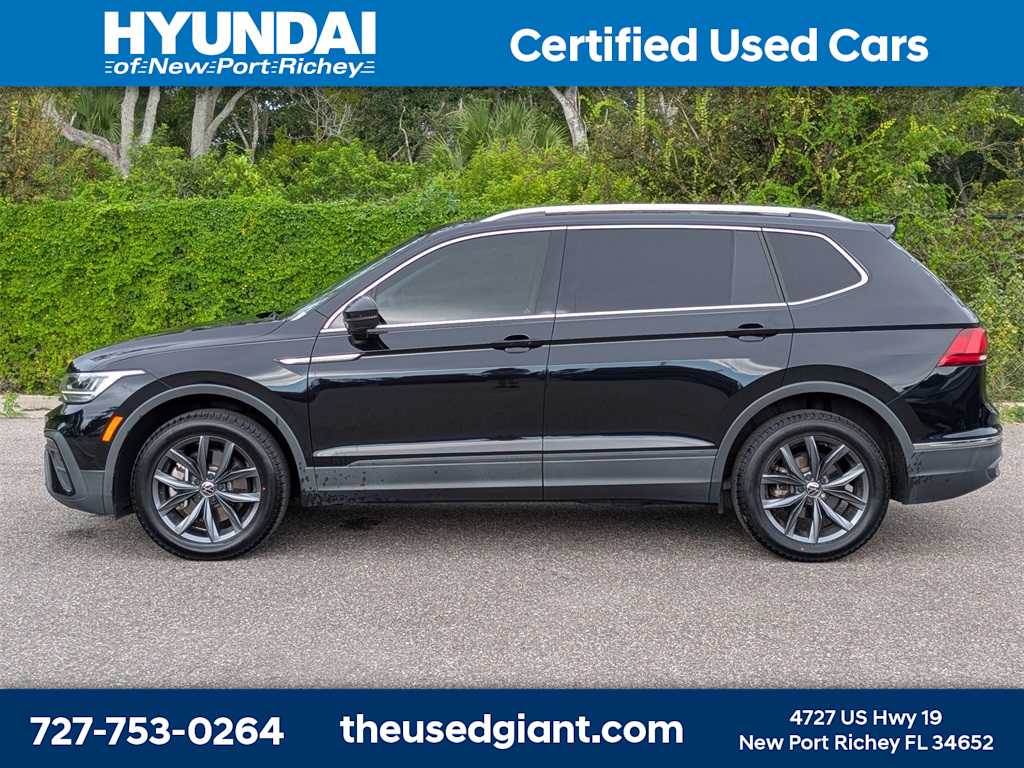 Thumbnail: 2023 Volkswagen Tiguan - 2