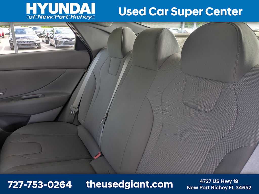 Thumbnail: 2024 Hyundai Elantra - 13