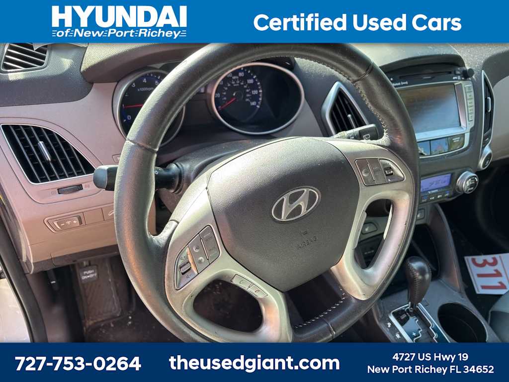 Thumbnail: 2013 Hyundai Tucson - 11