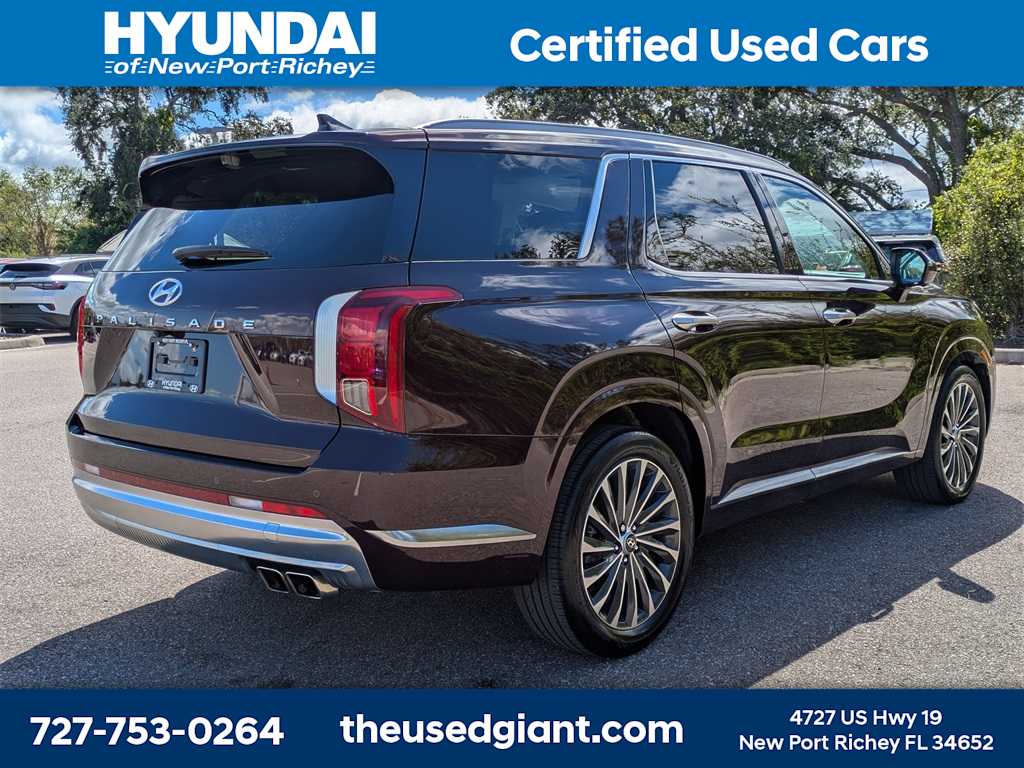 Thumbnail: 2023 Hyundai Palisade - 5