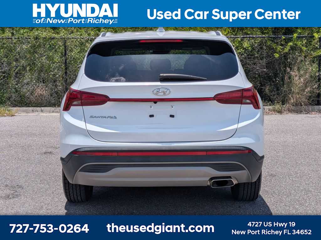Thumbnail: 2021 Hyundai Santa Fe - 4
