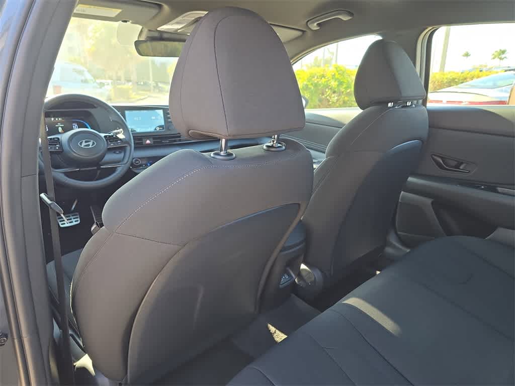 Thumbnail: 2026 Hyundai Elantra - 19