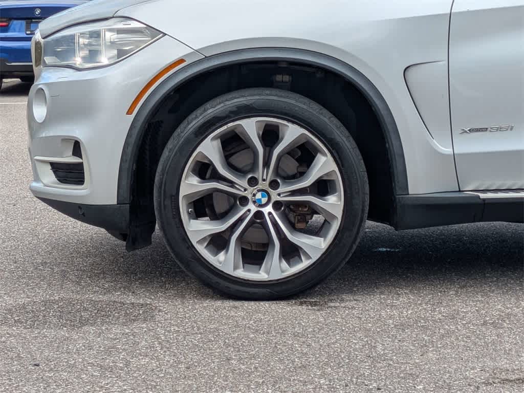 Thumbnail: 2015 BMW X5 - 10