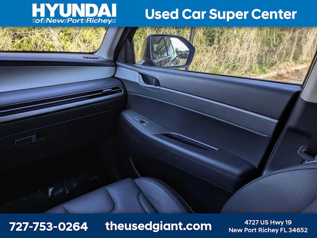 Thumbnail: 2023 Hyundai Palisade - 25