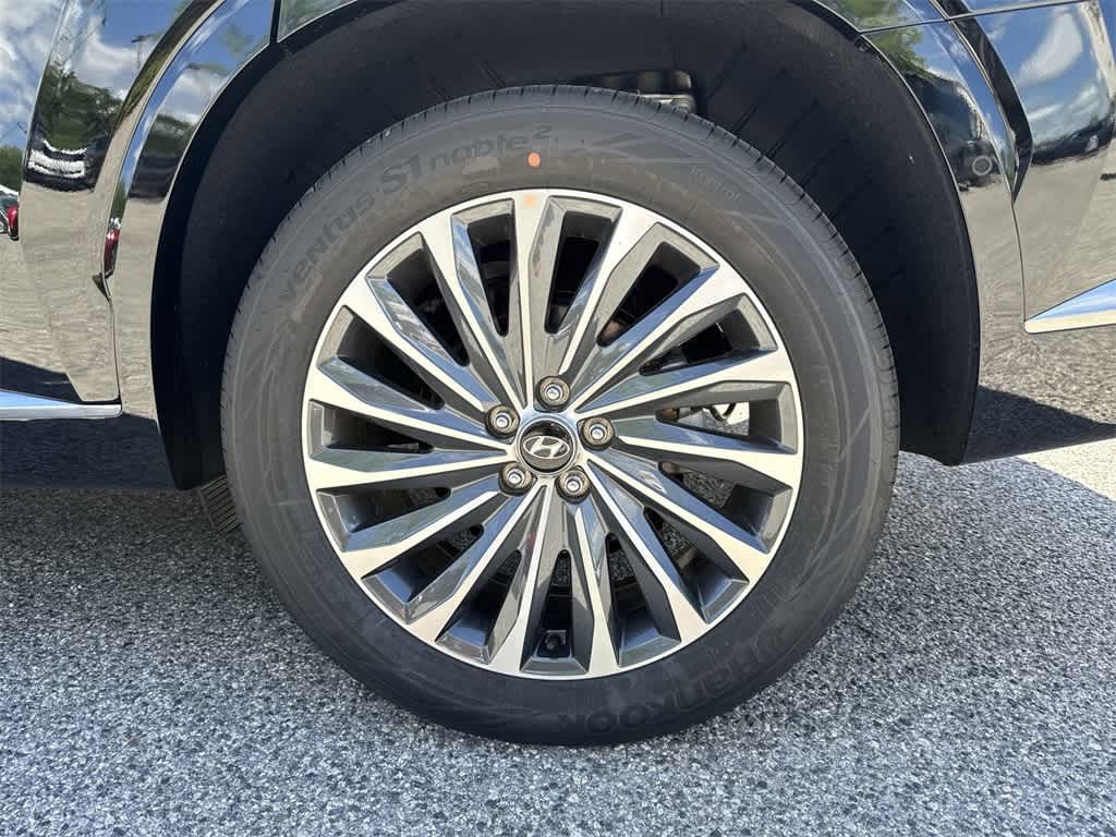 Thumbnail: 2025 Hyundai Palisade - 12