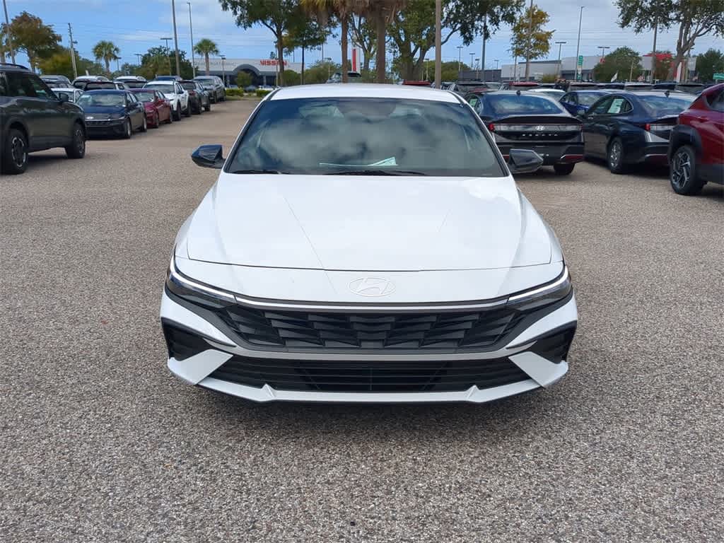 Thumbnail: 2025 Hyundai Elantra - 9