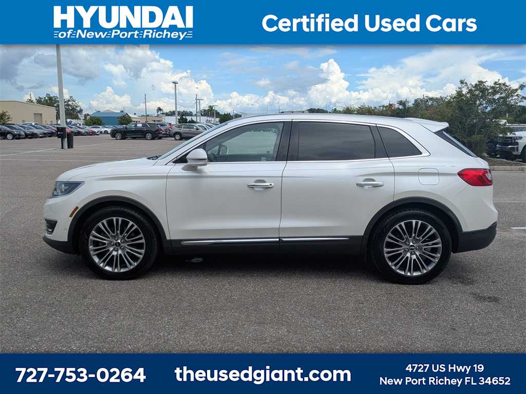 Thumbnail: 2016 Lincoln MKX - 3