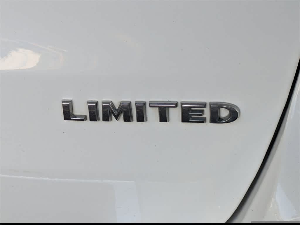 Thumbnail: 2016 Jeep Grand Cherokee - 15