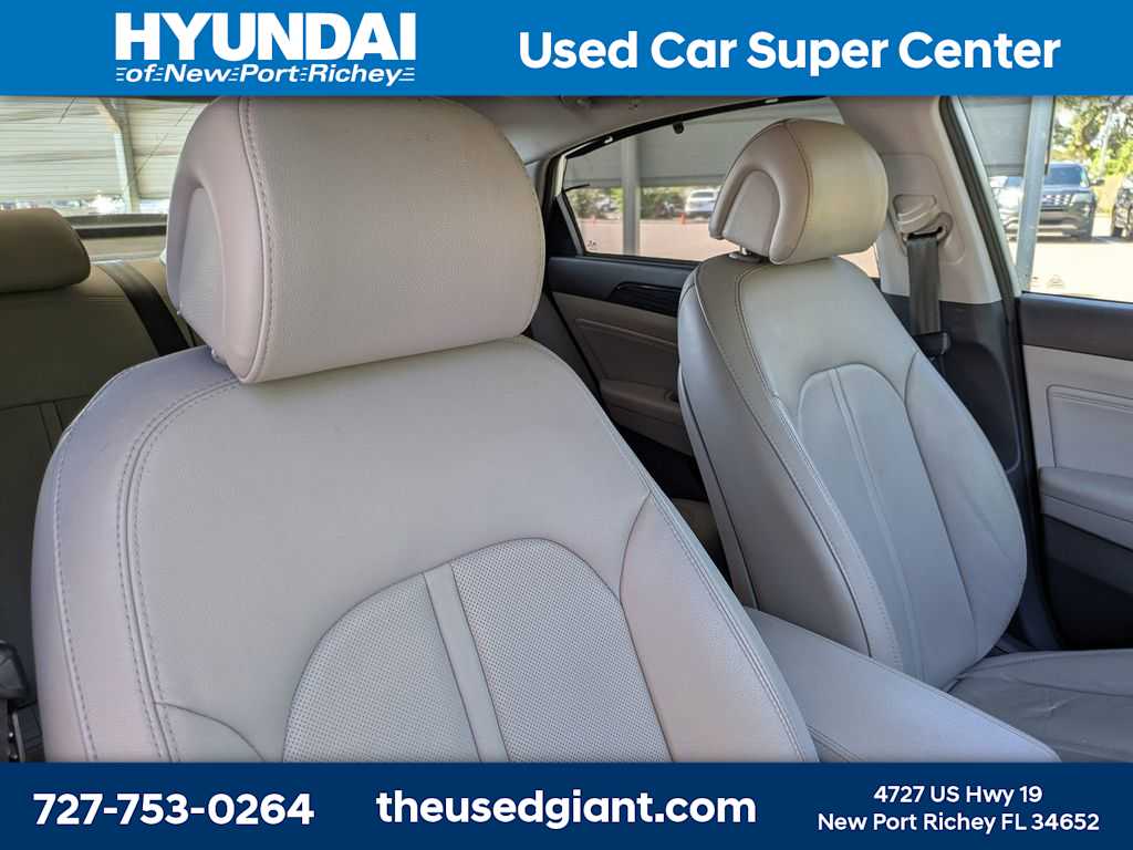 Thumbnail: 2015 Hyundai Sonata - 6
