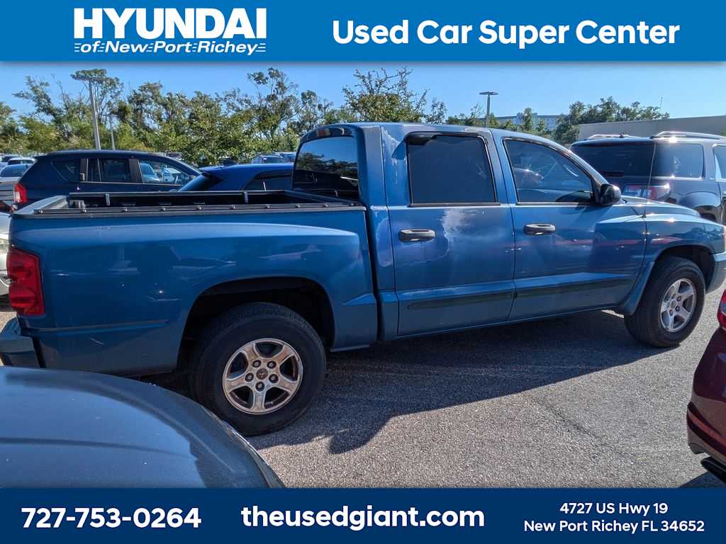 Thumbnail: 2005 Dodge Dakota - 2